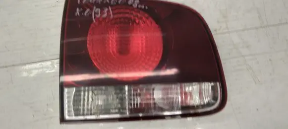 Volkswagen Touareg I Tailgate rear/tail lights 28269003