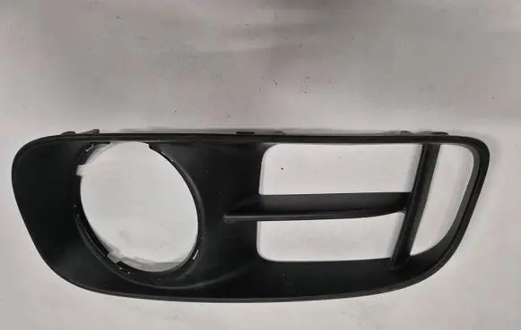 Mini Cooper Countryman F60 Front fog light trim/grill 7390529