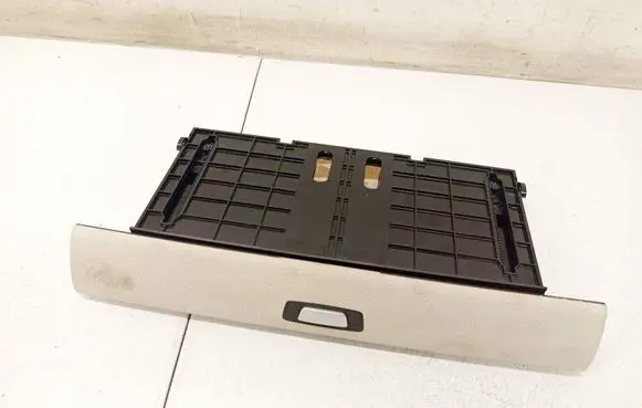 BMW 5 F10 F11 Glove box 9199118 9142619
