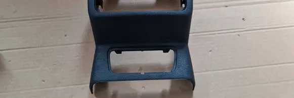 Other center console (tunnel) element