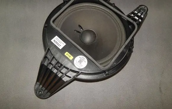 Audi S5 Facelift Subwoofer speaker 8W6035412
