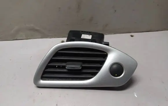 Renault Scenic III - Grand scenic III Dashboard side air vent grill/cover trim 687607083R