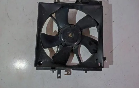 Subaru Forester SF Electric radiator cooling fan