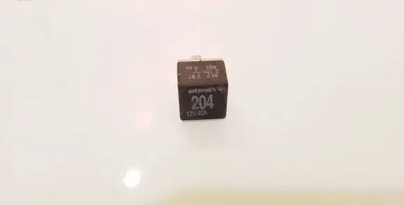 Volkswagen PASSAT B5 Other relay 431951253H 431051252L