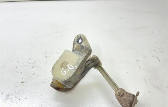 Audi A8 S8 D3 4E Headlight/headlamp level sensor 4E0907503C