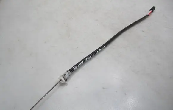 Volkswagen Taigo Engine bonnet/hood lock release cable 2G7823528