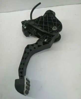 Clutch pedal