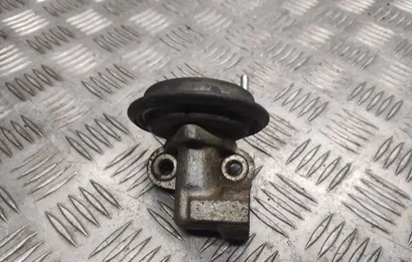 Volkswagen Sharan EGR valve 938F9D475AC