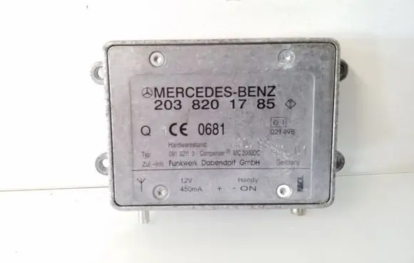 Mercedes-Benz CLK A209 C209 Aerial antenna amplifier 2038201785
