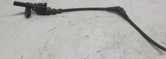 Volkswagen PASSAT B6 ABS brake wheel speed sensor