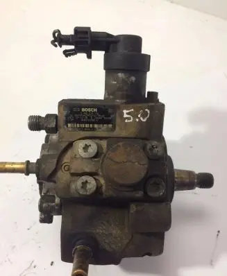 Volvo V70 Fuel injection high pressure pump 9683703780A 0445010102