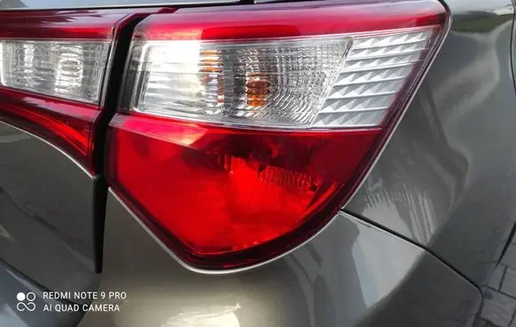Toyota Yaris Rear/tail lights