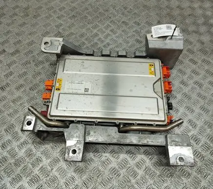 Land Rover Range Rover Sport L461 Voltage converter inverter M8E214A750AN