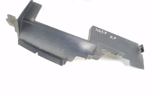 Intercooler air guide/duct channel