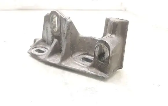 Ford Galaxy Engine mounting bracket 7M0199600C 95VW6030AC
