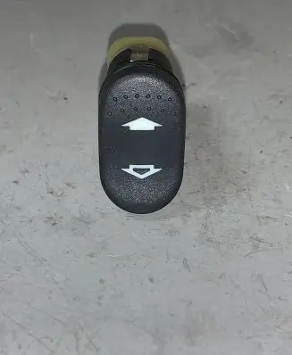 Ford Focus Electric window control switch 03162701 98A0 14529