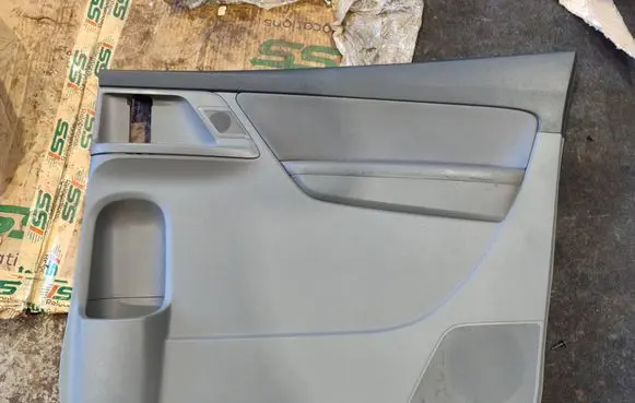 Seat Alhambra (Mk2) Rear door card panel trim 7N0867212B