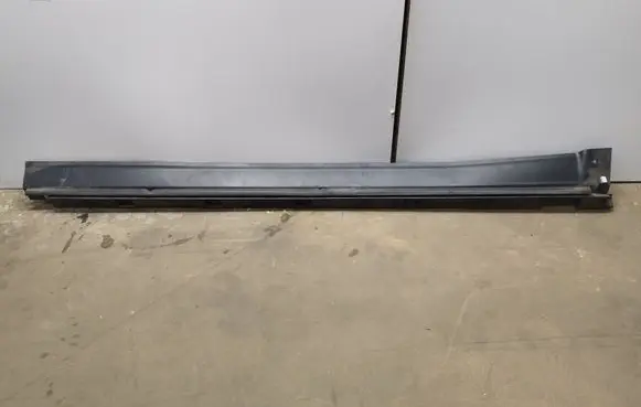 Ford Explorer V Sill supporting ledge FB537810155