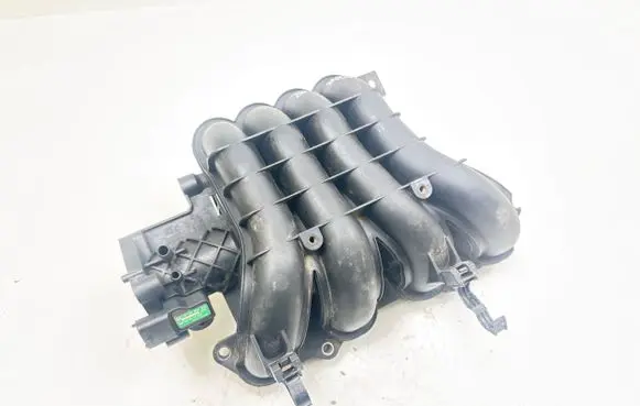 Mitsubishi Colt Intake manifold MN143823