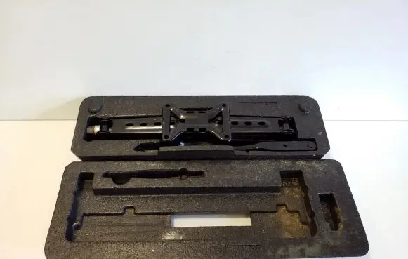 Ford Ecosport Tool set CN1517005A AN1517080AB 8A8317035AA