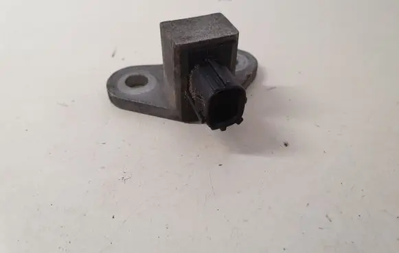 Nissan Qashqai Airbag deployment crash/impact sensor