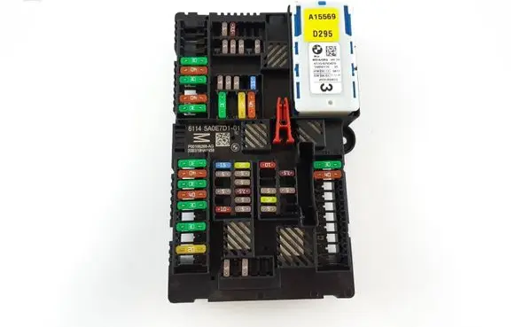 BMW 3 G20 G21 Fuse module 5A0E7D1 8795479 55892110