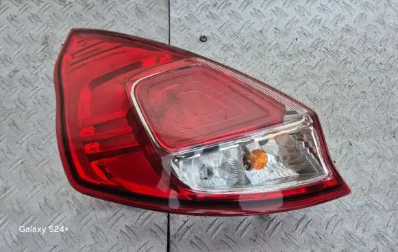 Ford Fiesta Rear/tail lights C1BB13405A