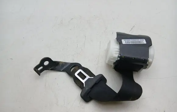 Mercedes-Benz C W205 Middle seatbelt (rear) A20586031859 0355292 34162319A