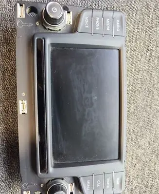 Volkswagen PASSAT B8 Radio/CD/DVD/GPS head unit 3G0919605D