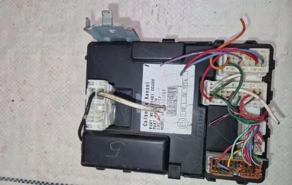 Nissan Murano Z50 Comfort/convenience module 284b1cc000
