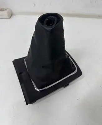 Mazda 6 Gear lever shifter trim leather/knob 