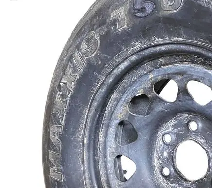 Chevrolet Silverado R17 spare wheel 