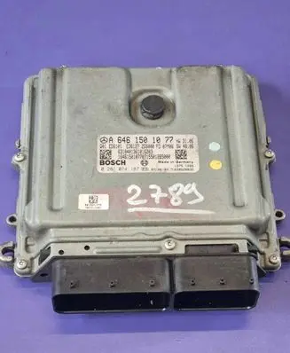 Mercedes-Benz Vito Viano W639 Engine control unit/module A6461501077 0281014187