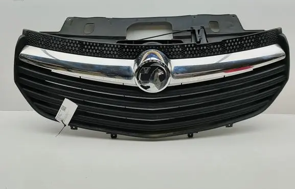 Opel Vivaro Front grill 22997900 623105615R