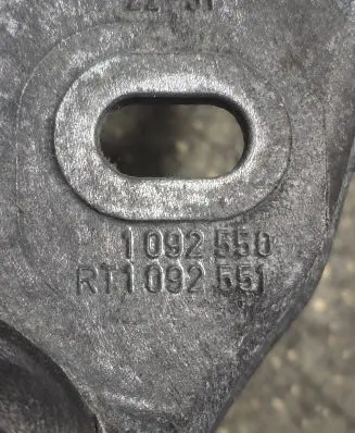 BMW 7 E38 Gearbox mounting bracket 1092550 1092551