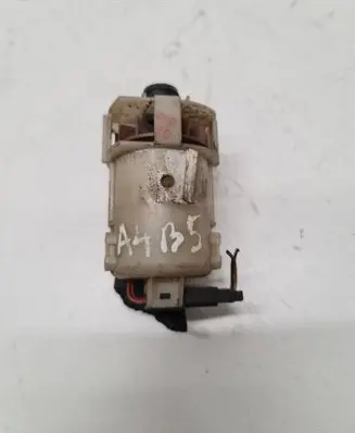 Audi A4 S4 B5 8D Engine control unit/module fan 8D0820529