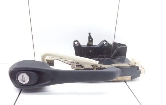 Fiat Tipo Front door lock B792