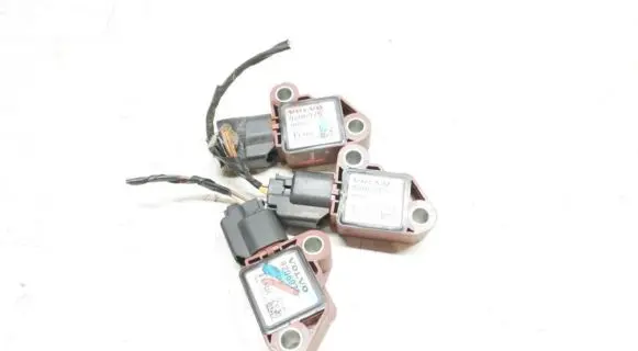 Volvo V50 Airbag deployment crash/impact sensor 9206975
