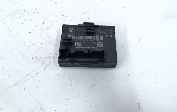 Audi Q7 4L Door control unit/module 4F0959795P