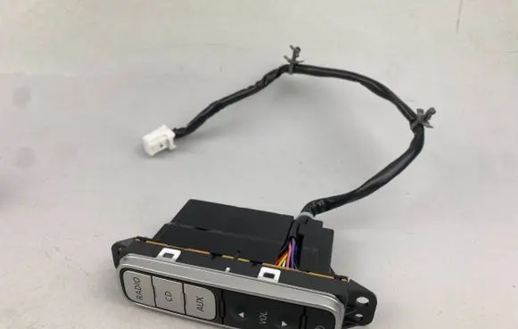 Nissan Leaf I (ZE0) Head unit multimedia control 4NR1A210496