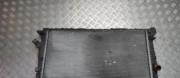 Ford Focus Coolant radiator 3M5H8005TL