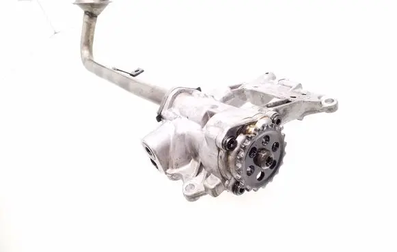BMW 5 E39 Oil pump 2247212 11412247212