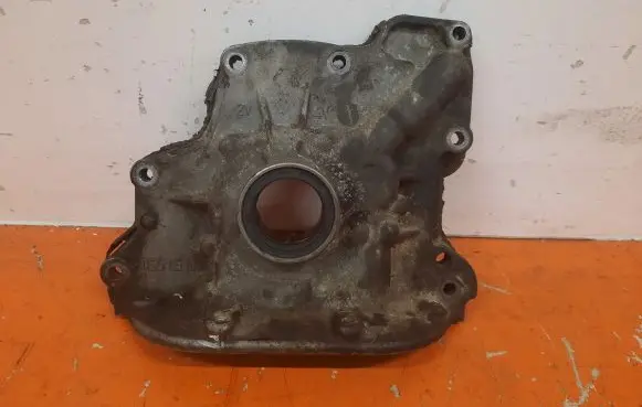 Seat Cordoba (6L) Oil pump 036115105D