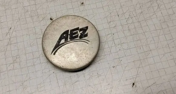Volkswagen Golf V Original wheel cap AC1012 58MM AEZ