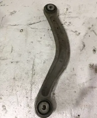 Mercedes-Benz E W212 Rear control arm A20407