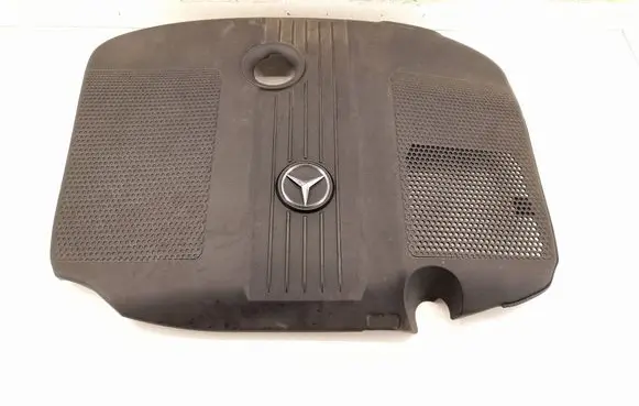 Mercedes-Benz C W204 Engine cover (trim) 6510101167 6510102167