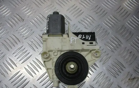 Renault Laguna III Rear door window regulator motor 827300001R