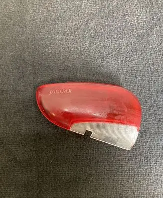 Jaguar XK8 - XKR Front door interior light 14437301