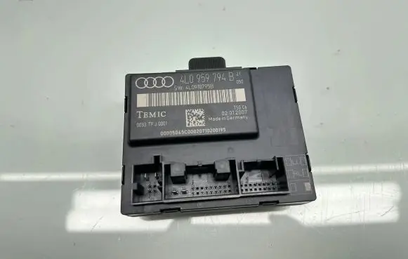 Audi Q7 4L Door control unit/module 4L0959794B 4L0910795B
