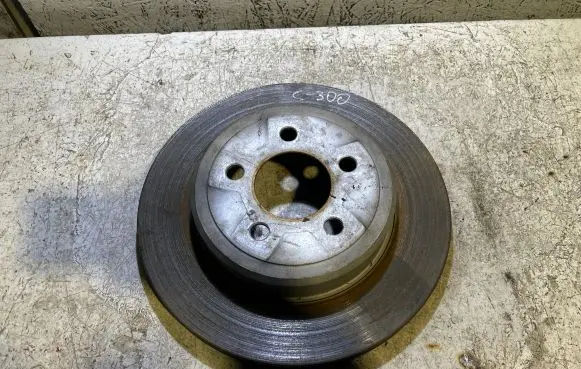 Chrysler 300C Rear brake disc